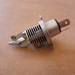 LED 12V 3200 Lumen Sockel P 43 T (H4)