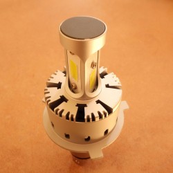 LED 12V 5000 Lumen Sockel P 43 T (H4) HIGH STANDARD